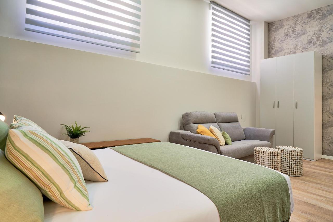 Del Parque Flats Estudio Capuchinos มาลากา ภายนอก รูปภาพ