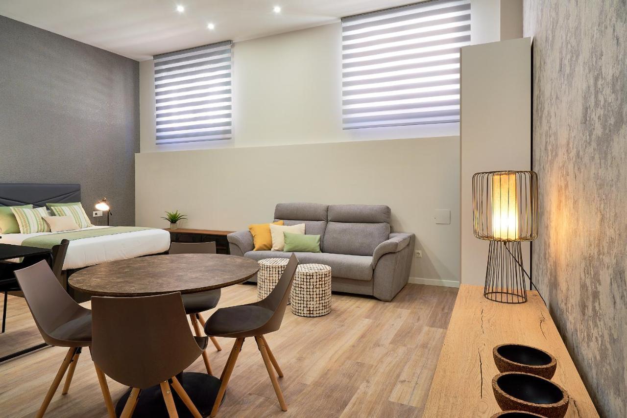 Del Parque Flats Estudio Capuchinos มาลากา ภายนอก รูปภาพ