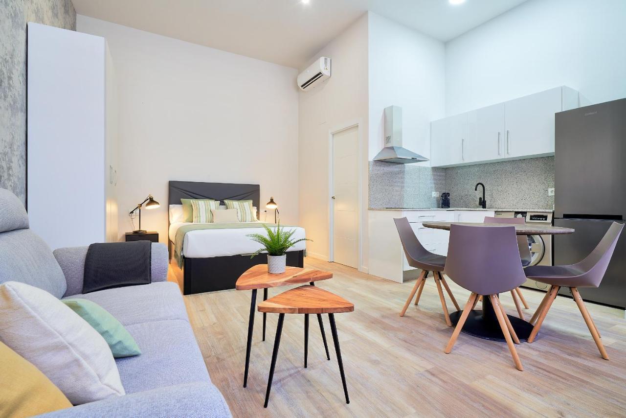 Del Parque Flats Estudio Capuchinos มาลากา ภายนอก รูปภาพ